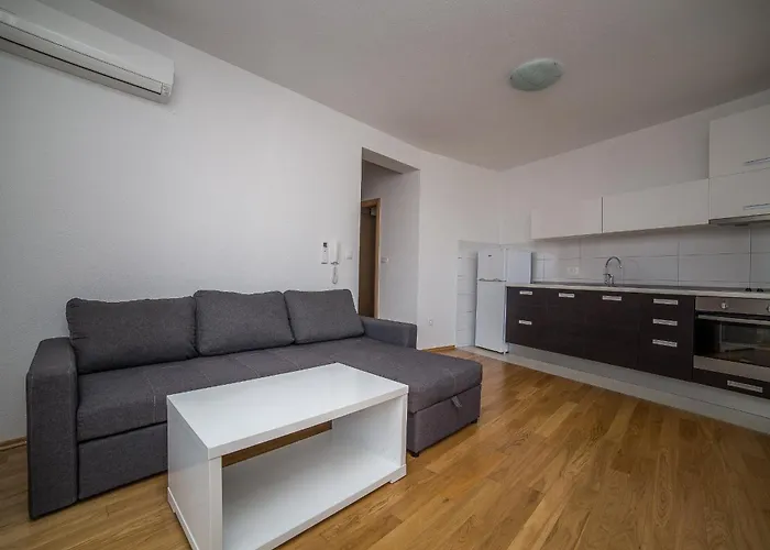 Olive Apartament Makarska